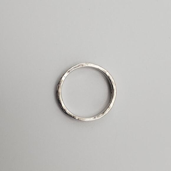 Silpada R2744 Sterling Silver Stellar Stable Hammered Concave Stack Ring Size 5 - Picture 5 of 7